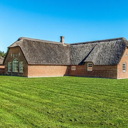 Vakantiehuis 2033